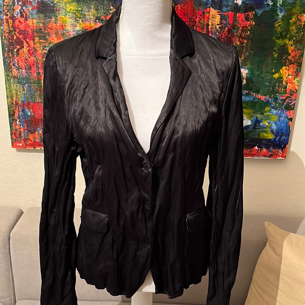 Graham and Spencer Woman’s Blazer